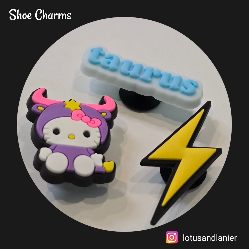 Cute Shoe Charms Set